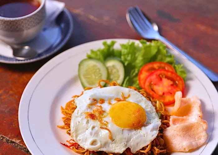Bali Girl Penida Toyapakeh