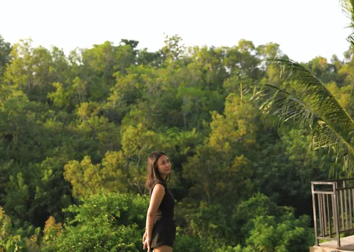 Bali Girl Penida Hotel 3*